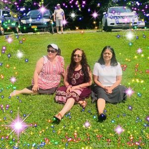 Meet your Posher, Lucí